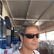 Profesor dibujo con una gran experiencia profesional se ofrece para dar clases